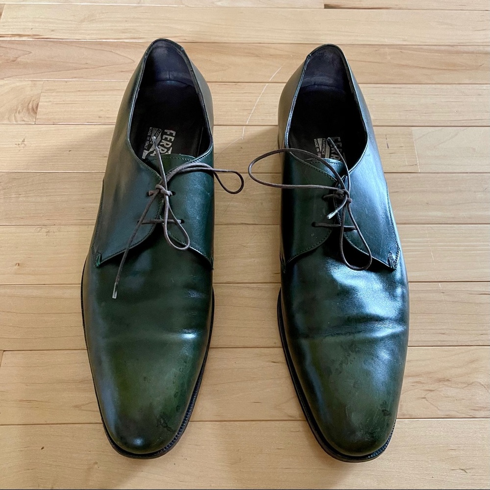 Salvatore Ferragamo Green Leather Dress Shoes